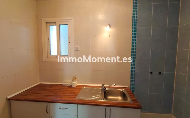 Resale - Detached villa - Elche - Elche Centro