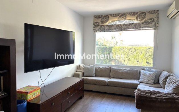 Wiederverkauf - Reihenhaus - Estepona  - Atalaya