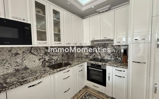 Wiederverkauf - Wohnung - Marbella - Puerto Banús