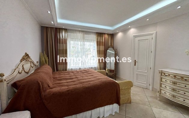 Wiederverkauf - Wohnung - Marbella - Puerto Banús