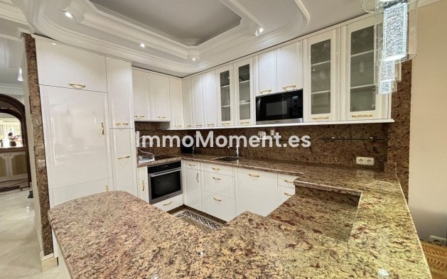 Wiederverkauf - Wohnung - Marbella - Puerto Banús