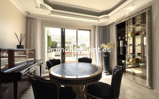 Wiederverkauf - Wohnung - Marbella - Puerto Banús