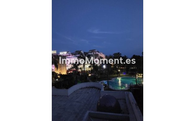 Wiederverkauf - Wohnung - Marbella - Puerto Banús