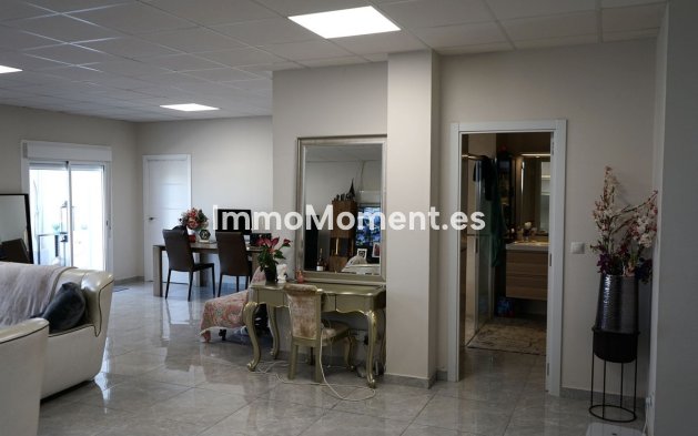 Wiederverkauf - Freistehende Villa - Marbella - Marbella Centro