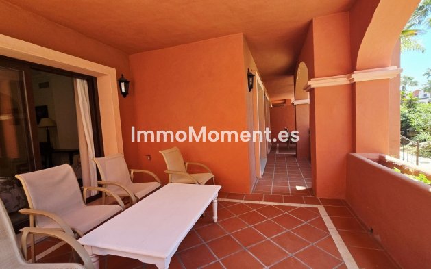 Resale - Apartment - Marbella - Puerto Banús