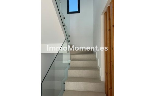 Bestaande woning - Vrijstaande villa - Estepona  - Atalaya