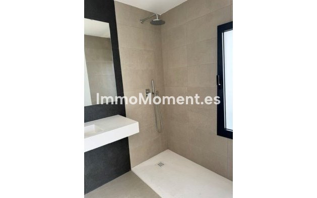 Bestaande woning - Vrijstaande villa - Estepona  - Atalaya