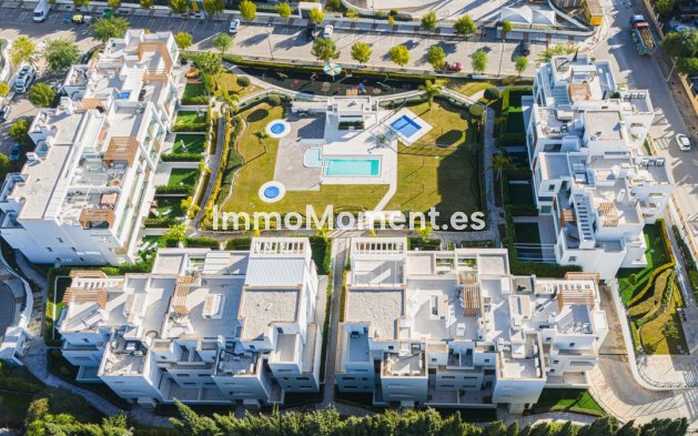 Resale - Apartment - Estepona - Cancelada