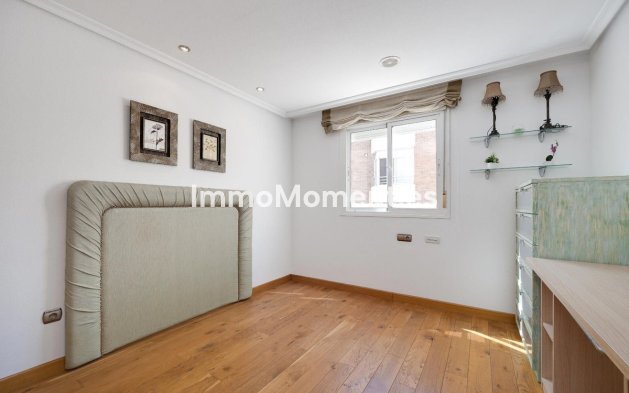 Revente - Appartement - Torrevieja - Torrevieja Centro