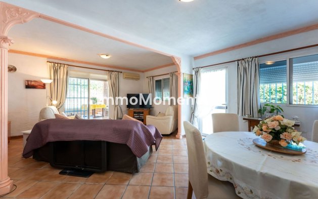 Revente - Villa individuelle - Intérieur                       - Coín
