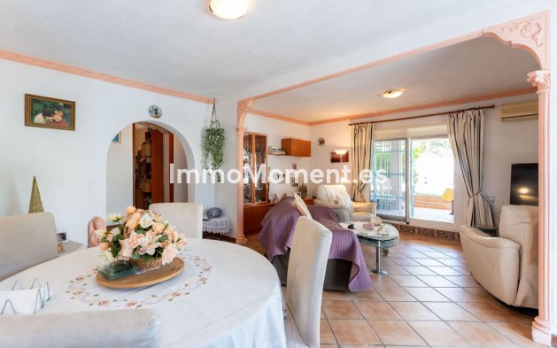 Revente - Villa individuelle - Intérieur                       - Coín
