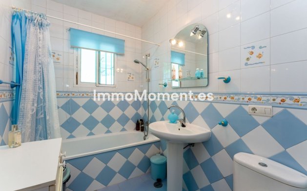 Revente - Villa individuelle - Intérieur                       - Coín