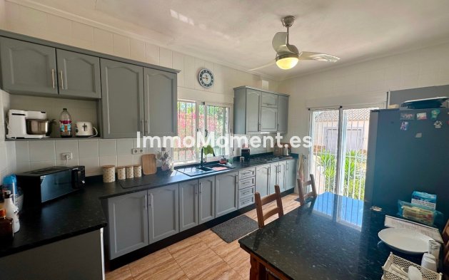 Resale - Detached villa - Catral - Catral Centro