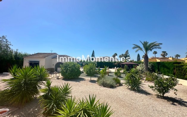 Resale - Detached villa - Catral - Catral Centro