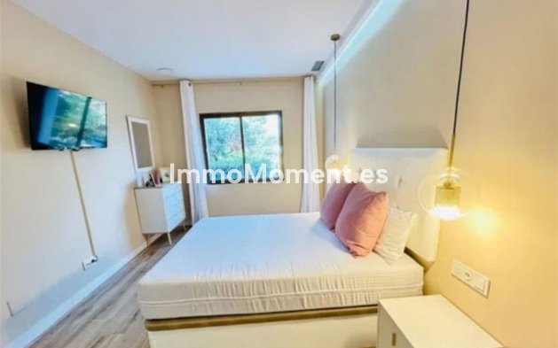 Wiederverkauf - Wohnung - Marbella - Nueva Andalucía