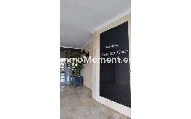 Wiederverkauf - Wohnung - Marbella - Nueva Andalucía