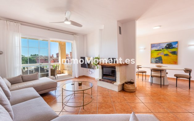 Wiederverkauf - Freistehende Villa - Estepona  - Estepona Centro