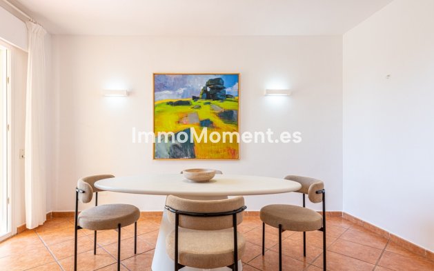 Wiederverkauf - Freistehende Villa - Estepona  - Estepona Centro