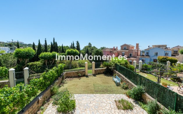 Wiederverkauf - Freistehende Villa - Estepona  - Estepona Centro