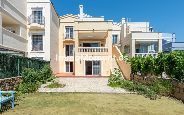 Wiederverkauf - Freistehende Villa - Estepona  - Estepona Centro