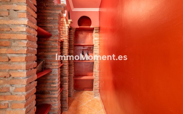 Wiederverkauf - Freistehende Villa - Estepona  - Estepona Centro
