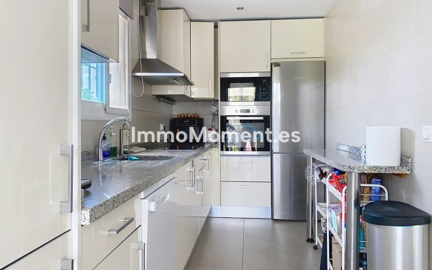 Wiederverkauf - Freistehende Villa - Estepona  - Estepona Centro