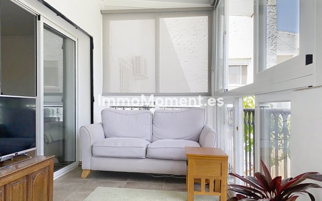 Wiederverkauf - Freistehende Villa - Estepona  - Estepona Centro