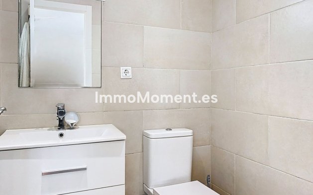 Wiederverkauf - Freistehende Villa - Estepona  - Estepona Centro