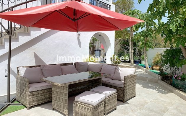 Wiederverkauf - Freistehende Villa - Estepona  - Estepona Centro