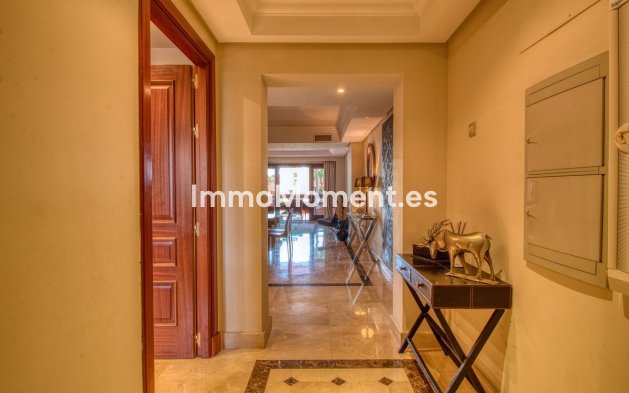 Wiederverkauf - Wohnung - Estepona  - Estepona Centro