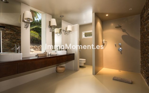 Wiederverkauf - Freistehende Villa - Marbella - Marbella Centro