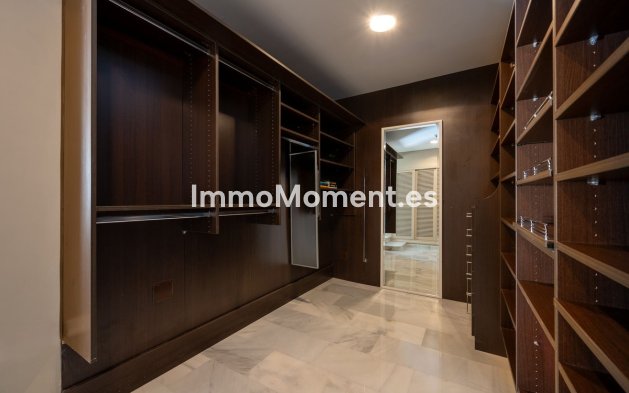 Wiederverkauf - Freistehende Villa - Marbella - Marbella Centro