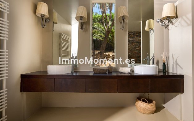 Wiederverkauf - Freistehende Villa - Marbella - Marbella Centro