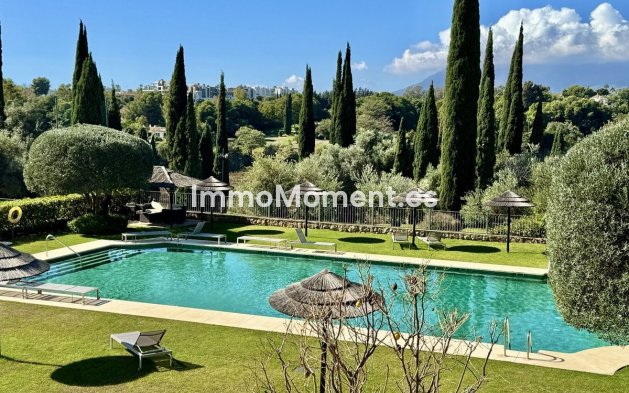 Revente - Appartement - Málaga - Benahavís