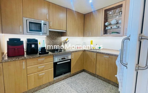 Bestaande woning - Appartement - Estepona  - Estepona Centro