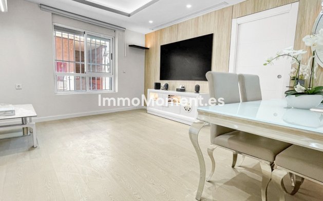 Wiederverkauf - Wohnung - Torrevieja - Torrevieja Centro
