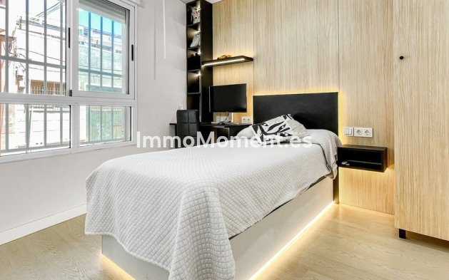 Wiederverkauf - Wohnung - Torrevieja - Torrevieja Centro