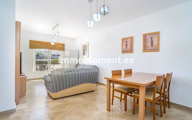 Bestaande woning - Appartement - Estepona  - Selwo