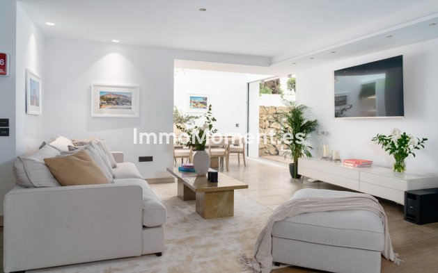 Bestaande woning - Vrijstaande villa - Marbella - Nueva Andalucía