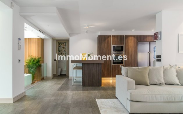 Bestaande woning - Vrijstaande villa - Marbella - Nueva Andalucía