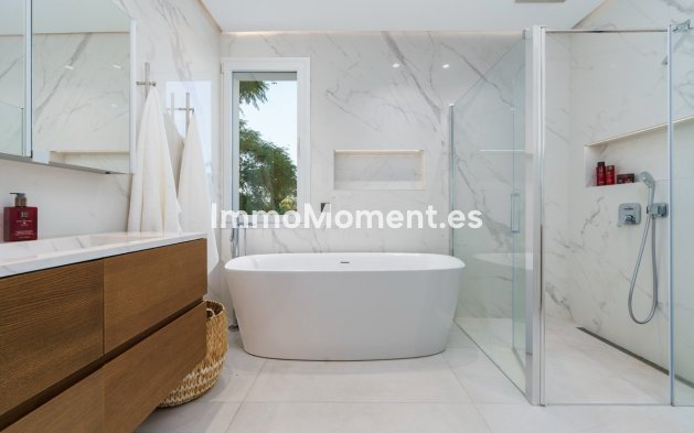 Bestaande woning - Vrijstaande villa - Marbella - Nueva Andalucía