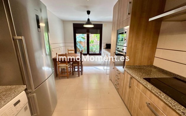 Wiederverkauf - Reihenhaus - Estepona  - Estepona Centro