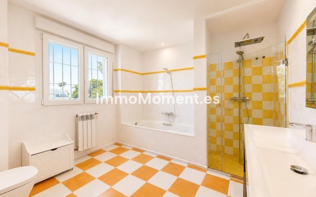Resale - Detached villa - Orihuela - Campoamor