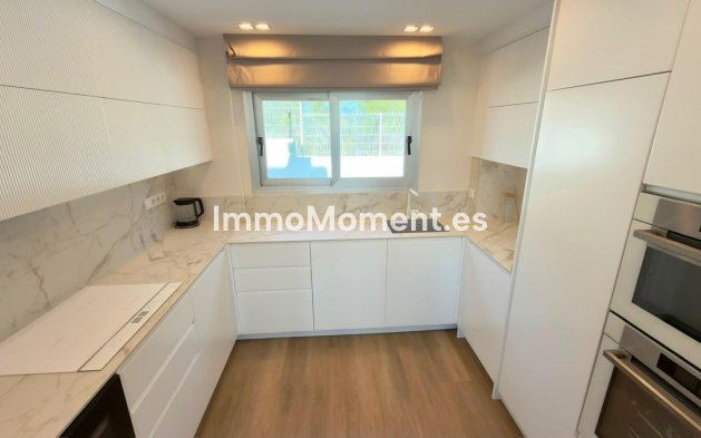 Bestaande woning - Vrijstaande villa - La Nucía - La Nucia Centro