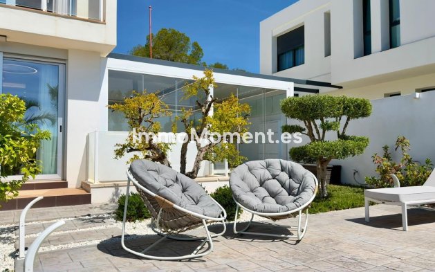 Bestaande woning - Vrijstaande villa - La Nucía - La Nucia Centro