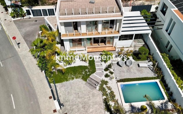 Bestaande woning - Vrijstaande villa - La Nucía - La Nucia Centro