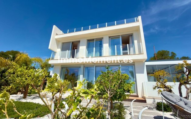 Bestaande woning - Vrijstaande villa - La Nucía - La Nucia Centro