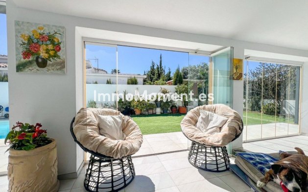 Bestaande woning - Vrijstaande villa - Estepona  - Costalita