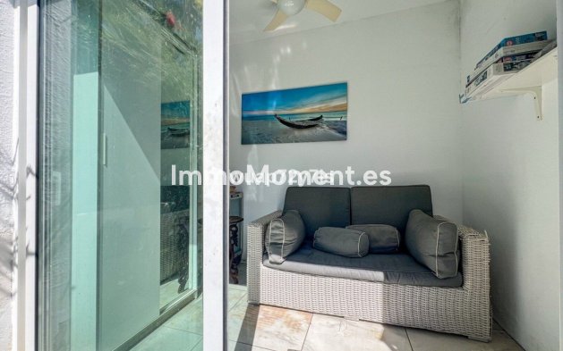 Bestaande woning - Vrijstaande villa - Estepona  - Costalita