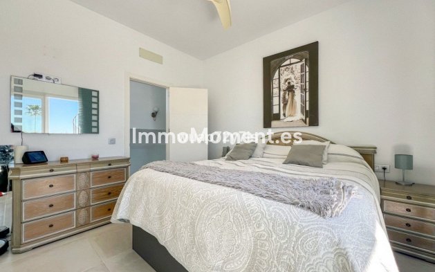 Bestaande woning - Vrijstaande villa - Estepona  - Costalita